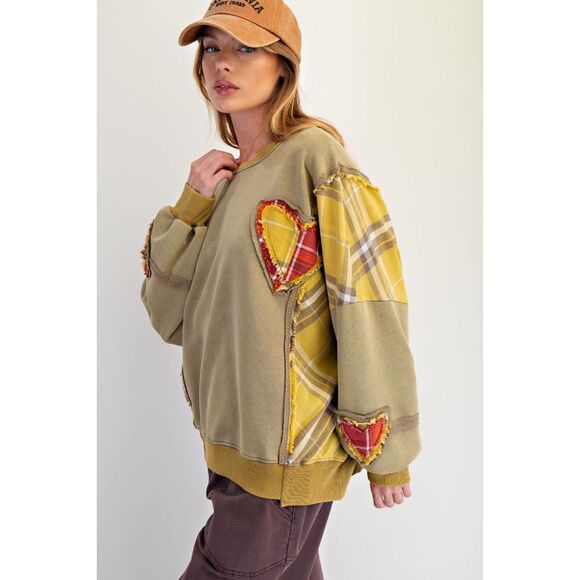 1004 EASEL Large Heart Plaid Flannel Patch Mineral Washed Pullover Sweatshirt - Picture 1 of 5
